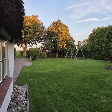 Reetdachhaus Petra By Interhome