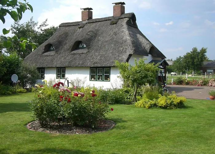 Reetdachhaus Petra By Interhome 別荘 Helse